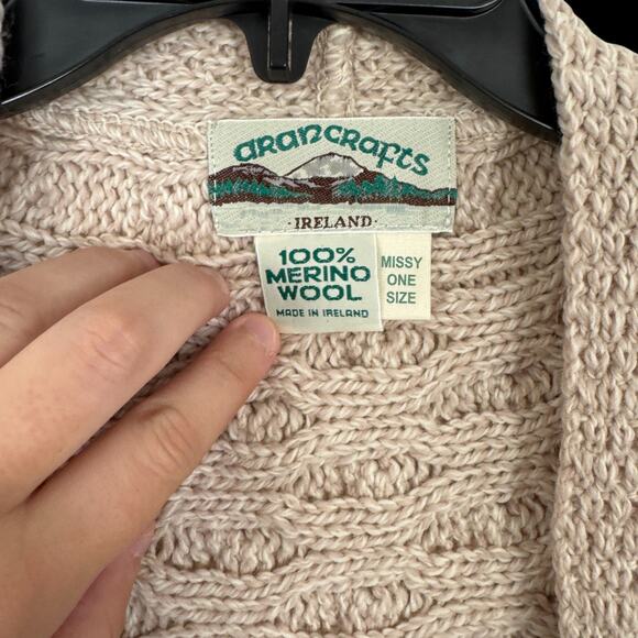 Aran Craft 100% Merino Wool Shawl Fringe Trim Parsnip Missy One Size - Picture 3 of 12